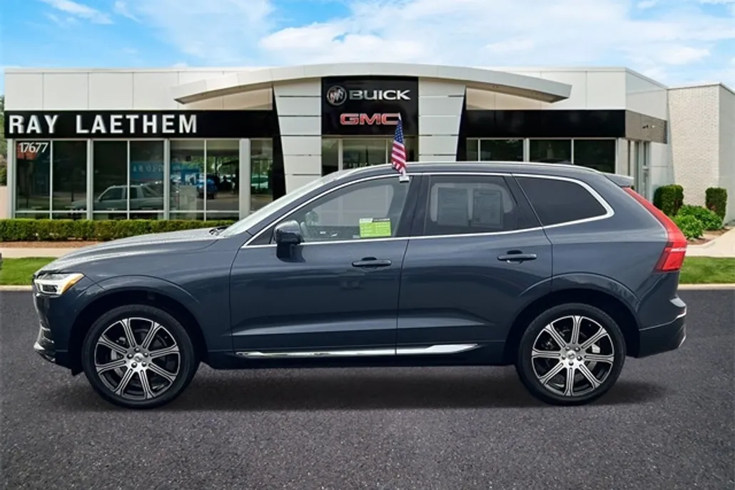 2020 Volvo XC60 T5 Inscription photo 1