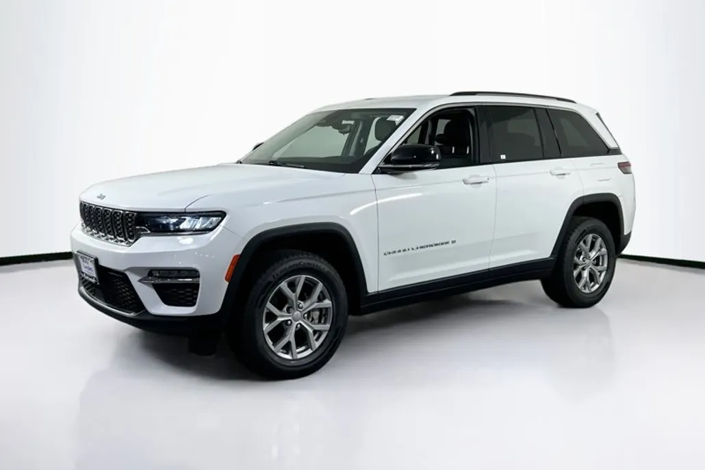 2022 Jeep Grand Cherokee Limited photo 1