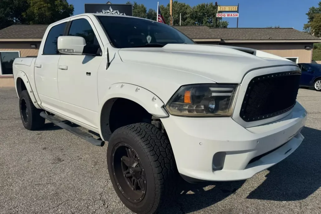 2014 Ram 1500 Sport photo 1