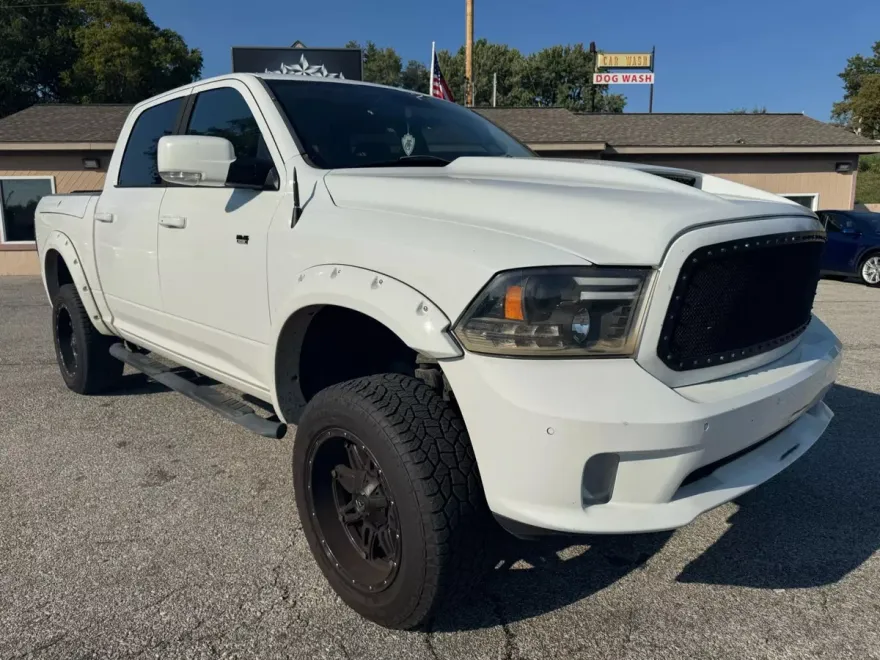 2014 Ram 1500 Sport photo 1