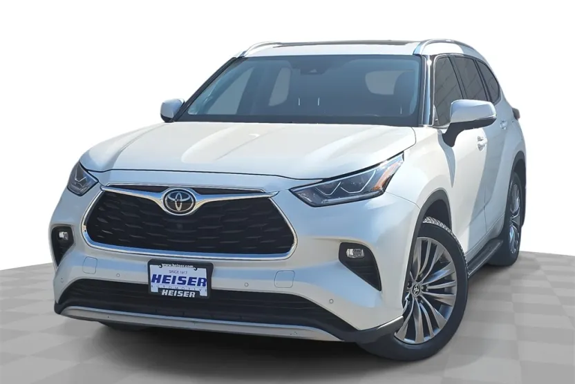 2020 Toyota Highlander Platinum photo 1