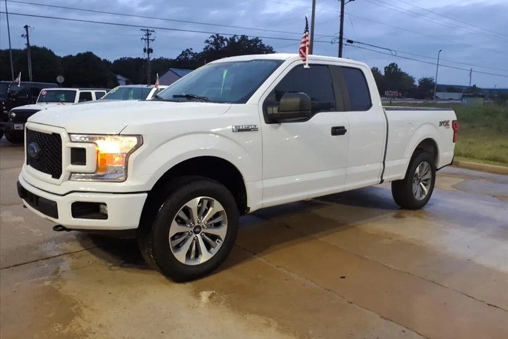 2018 Ford F-150 XL photo 1