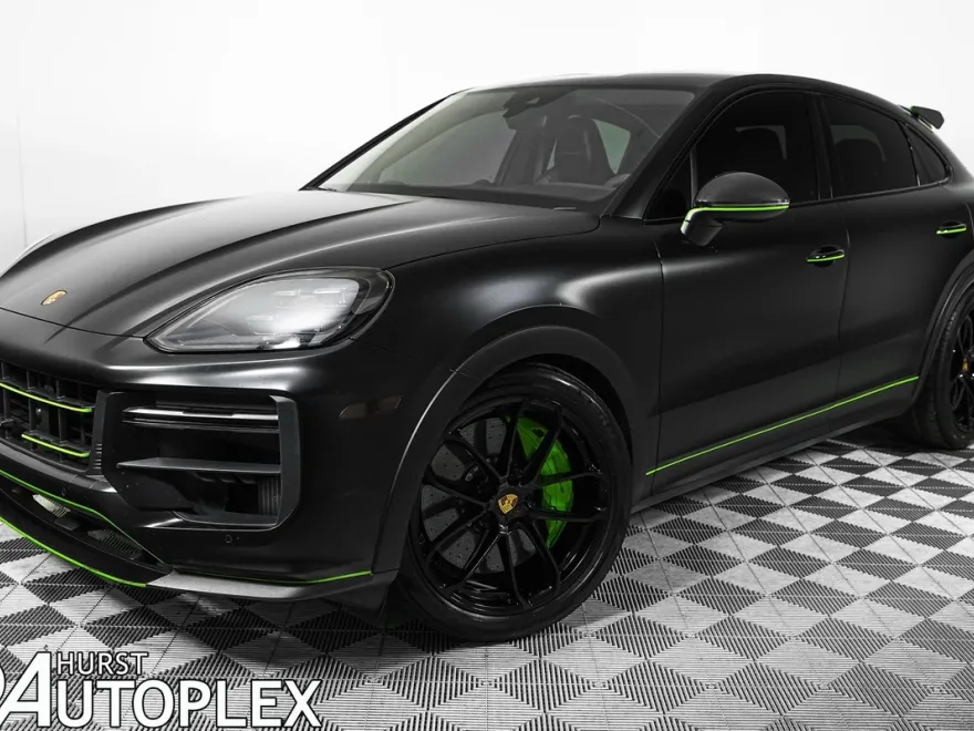 2024 Porsche Cayenne Coupe Turbo GT photo 1