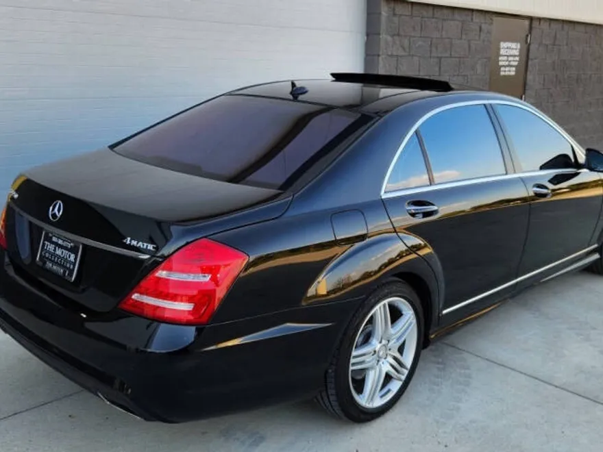 2013 Mercedes Benz S 550 4MATIC photo 1