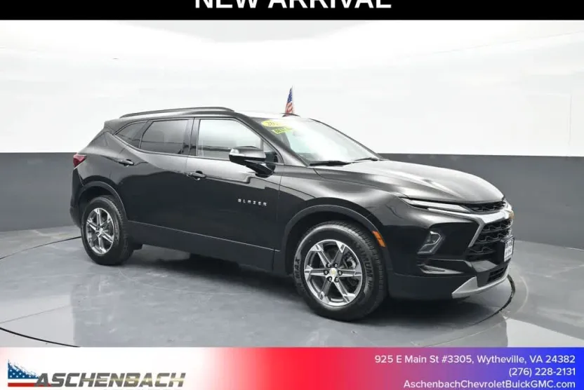 2023 Chevrolet Blazer 3LT photo 1