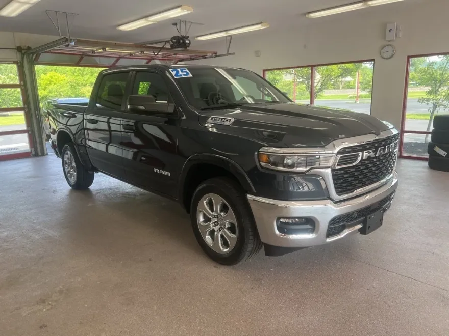 2025 Ram 1500 Big Horn Lone Star photo 1