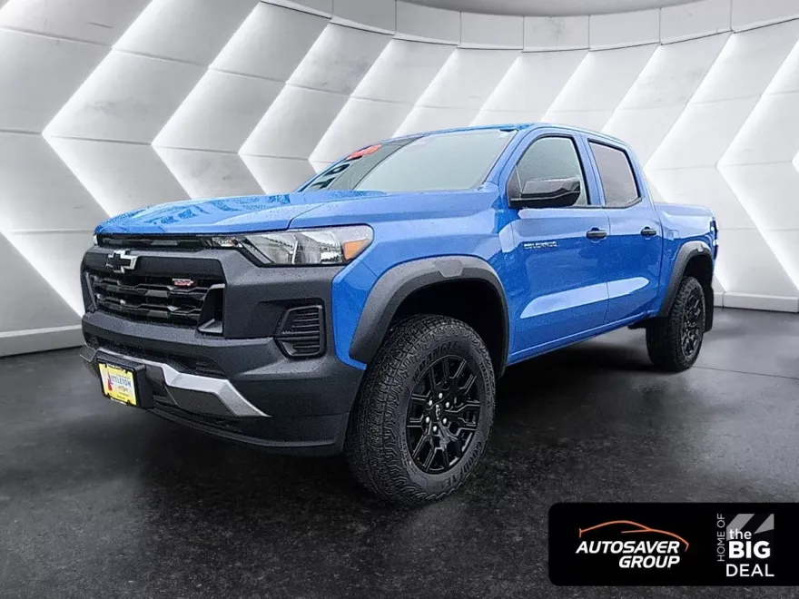 2025 Chevrolet Colorado Trail Boss photo 1