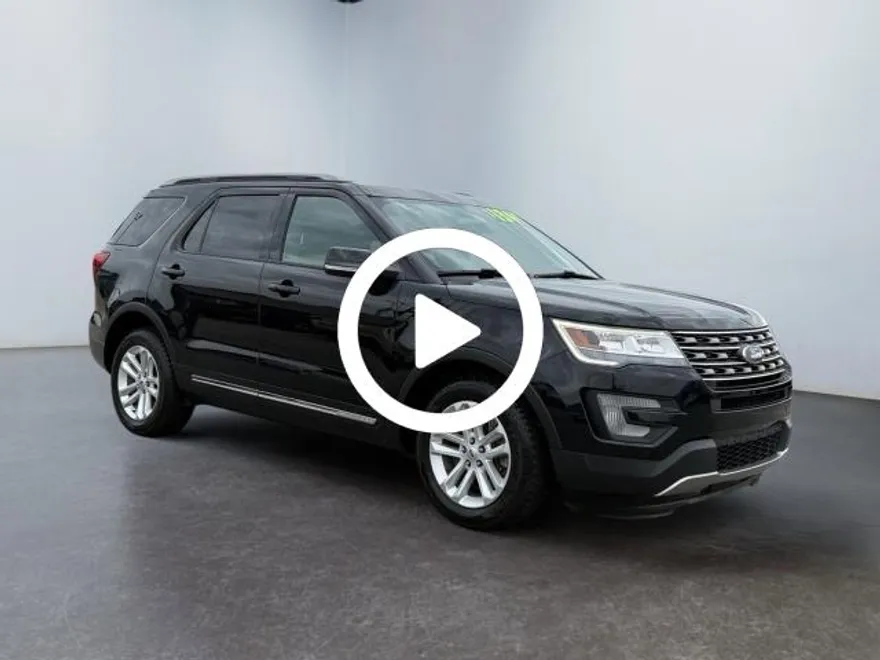 2023 Ford Explorer Limited photo 1