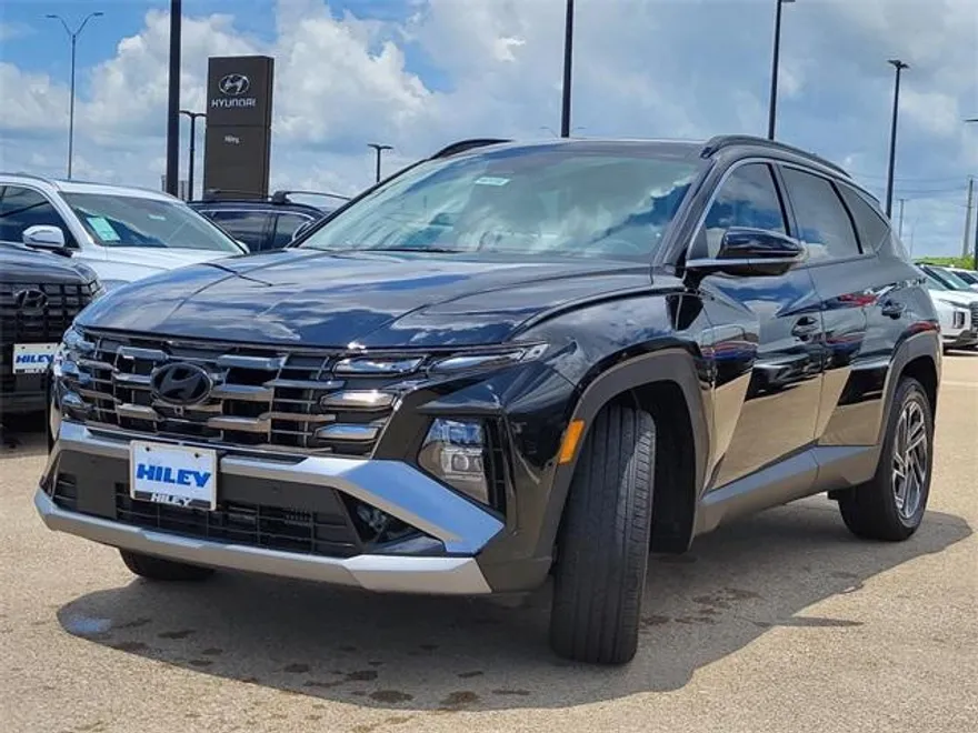 2025 Hyundai Tucson Hybrid Limited photo 1