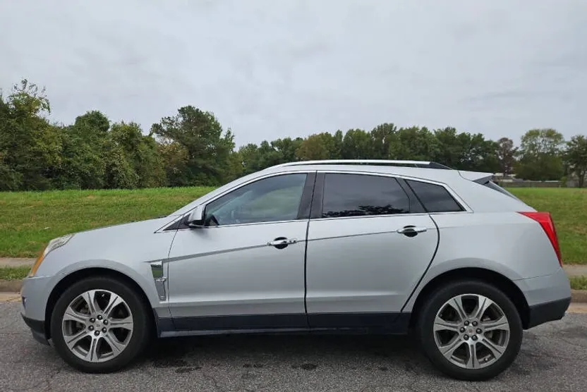2012 Cadillac SRX Performance photo 1