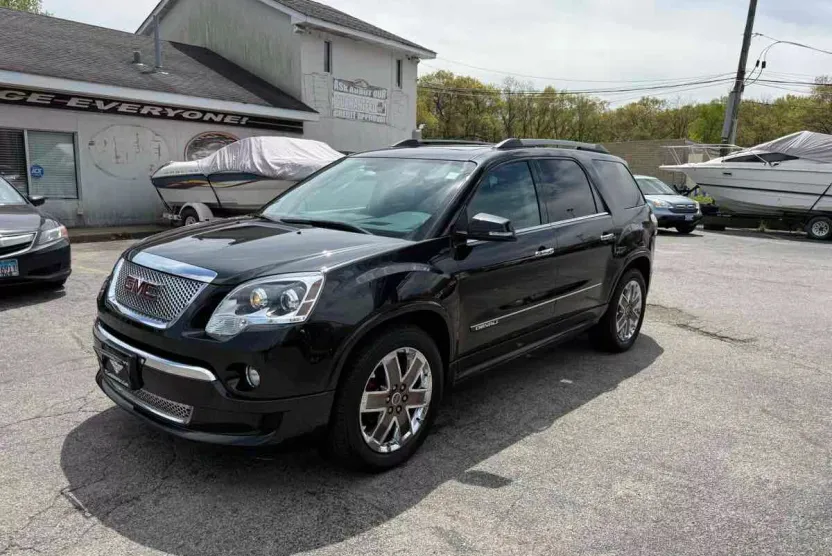 2012 Gmc Acadia Denali photo 1