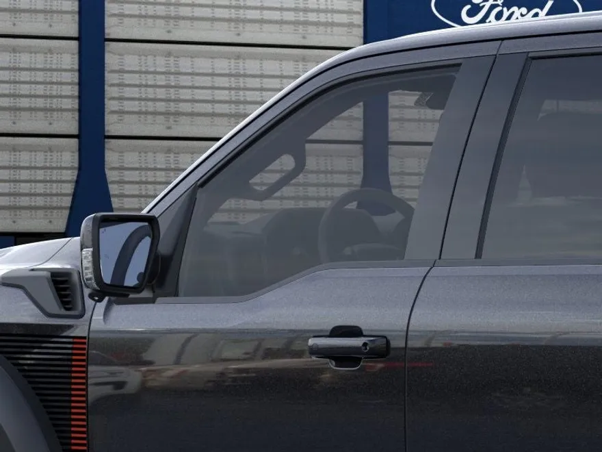 2025 Ford F-150 Raptor photo 1