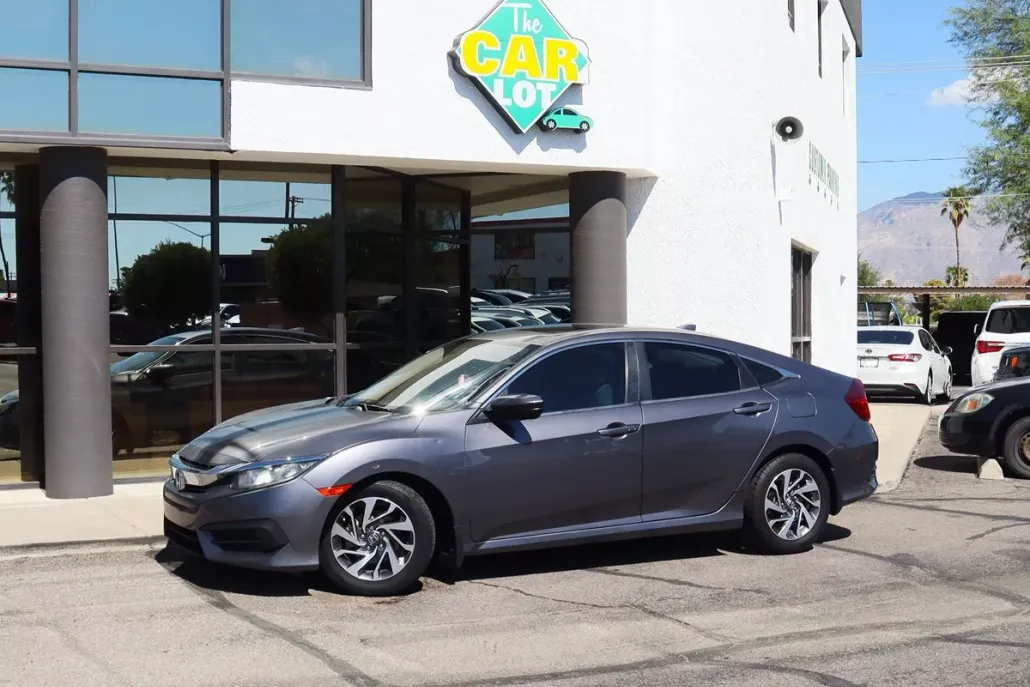 2017 Honda Civic EX photo 1
