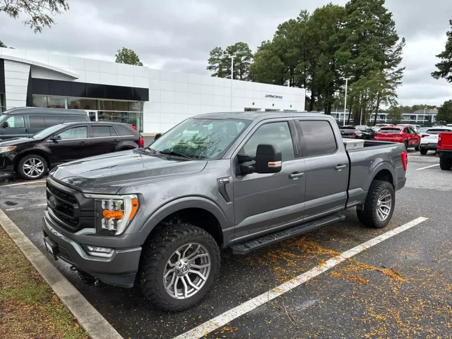 2022 Ford F-150 XLT photo 1