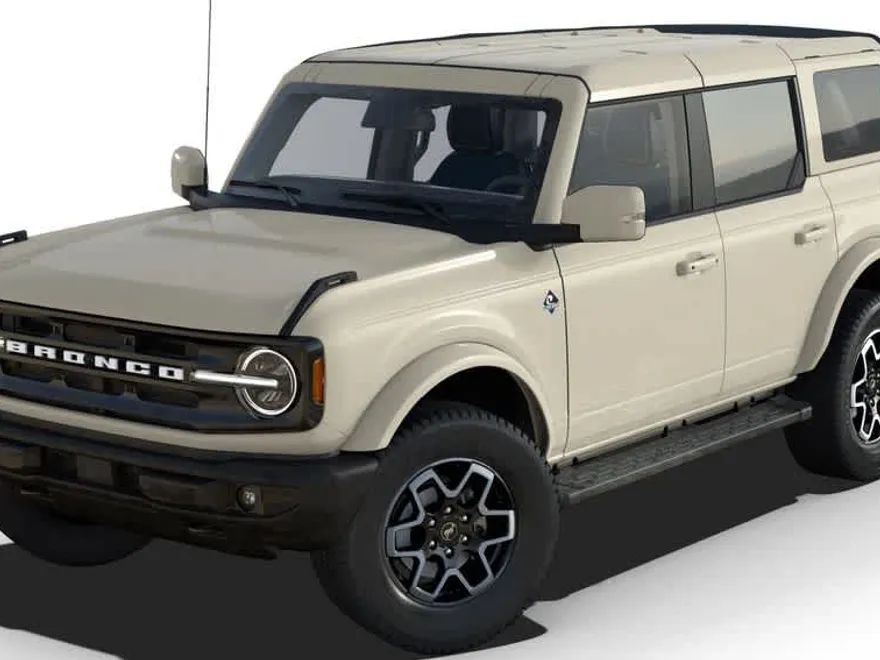 2025 Ford Bronco Outer Banks photo 1