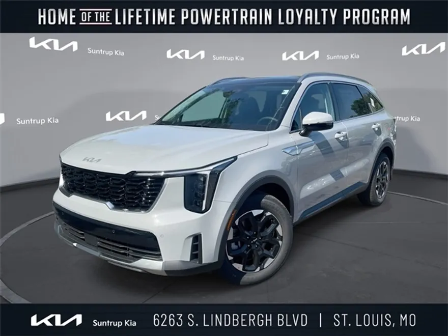 2025 Kia Sorento S photo 1