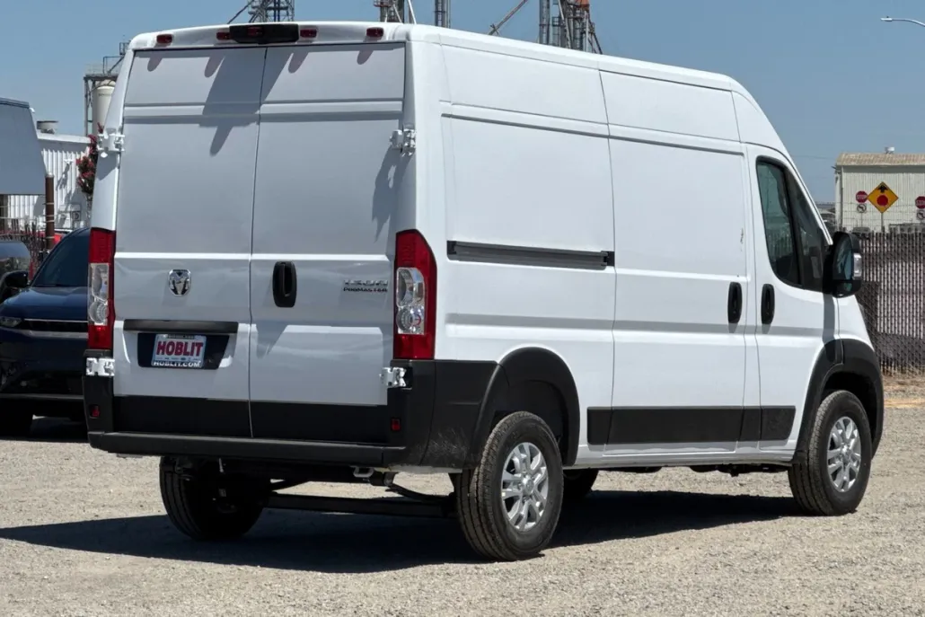 2025 Ram ProMaster 1500 SLT Cargo Van High Roof photo 1
