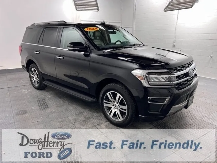 2024 Ford Expedition Limited photo 1