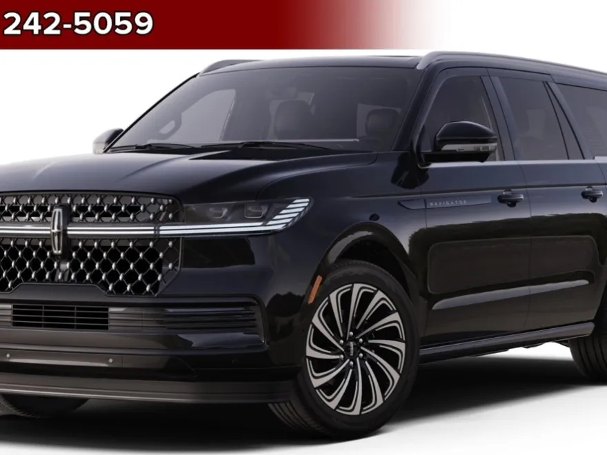 2025 Lincoln Navigator Black Label photo 1