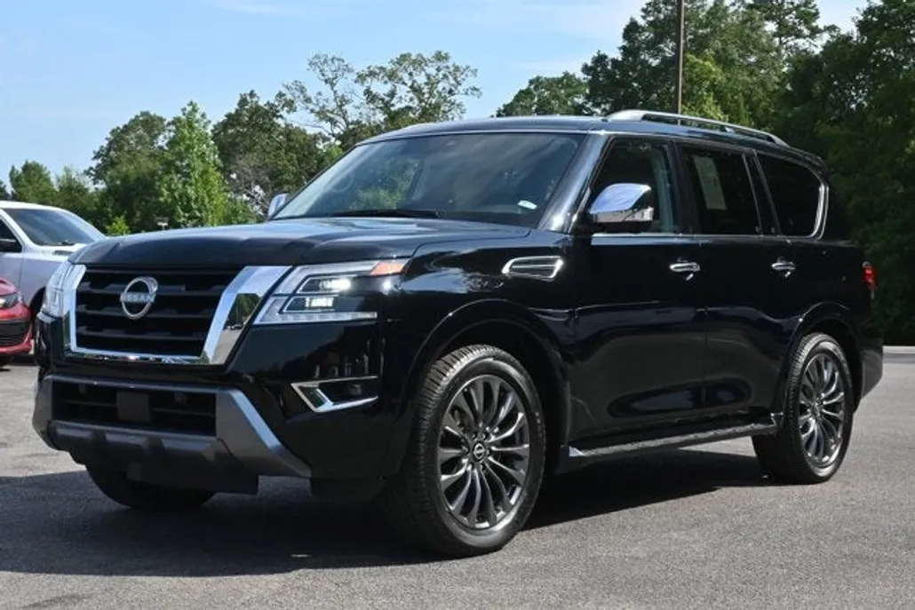 2024 Nissan Armada Platinum photo 1