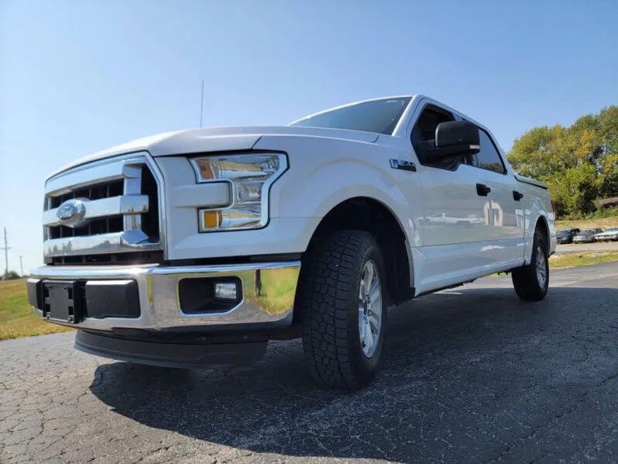 2016 Ford F-150 XLT photo 1