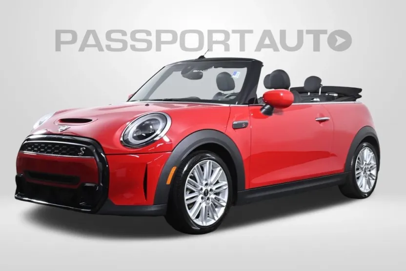 2023 Mini Cooper Convertible S photo 1