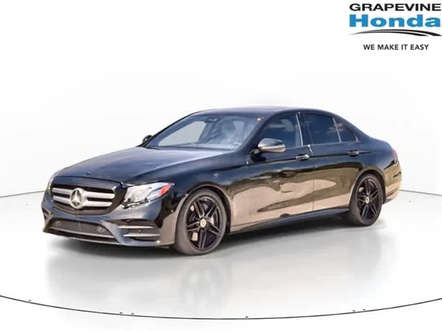 2018 Mercedes Benz E 300 Sedan photo 1