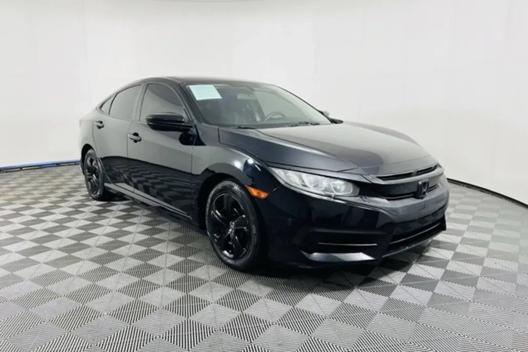 2016 Honda Civic LX photo 1