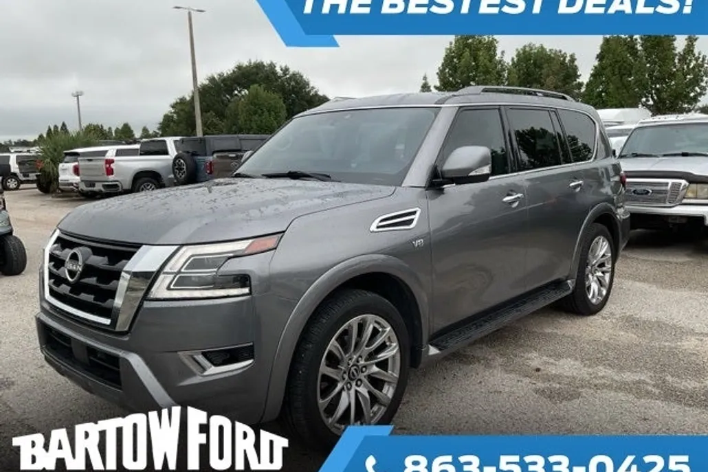 2022 Nissan Armada SV photo 1