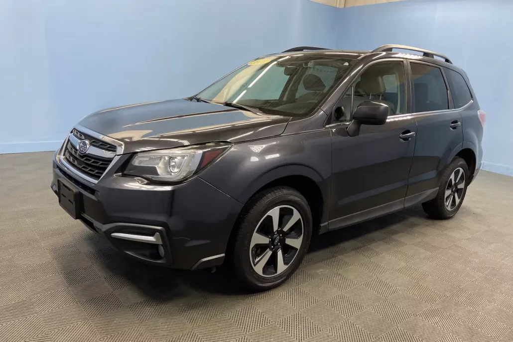 2018 Subaru Forester Limited photo 1