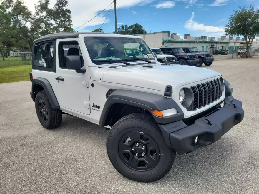 2025 Jeep Wrangler Sport photo 1