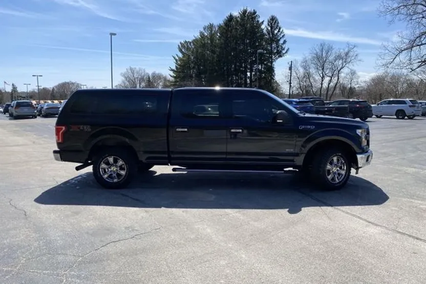2015 Ford F-150 XLT photo 1