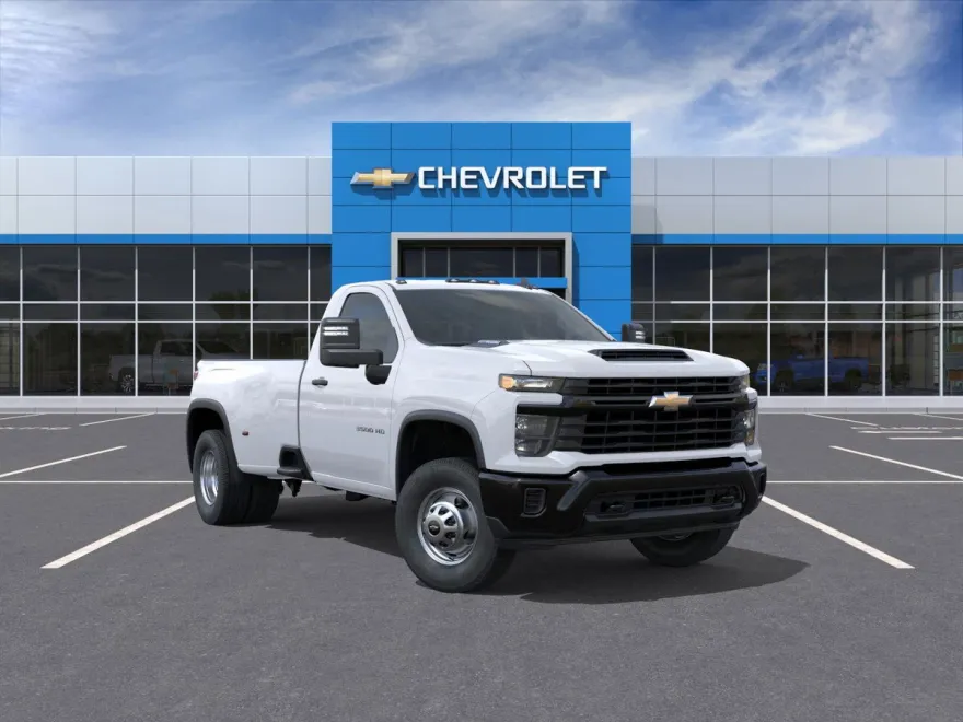 2026 Chevrolet Silverado 3500HD photo 1