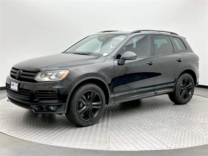 2014 Volkswagen Touareg V6 TDI photo 1