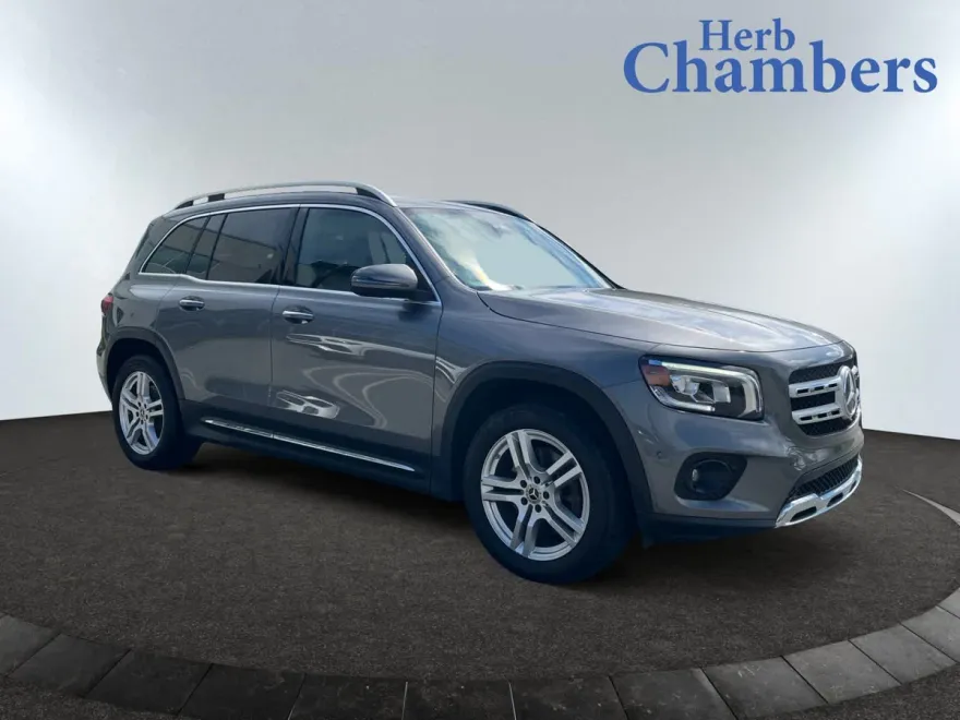 2022 Mercedes Benz GLB 250 4MATIC photo 1