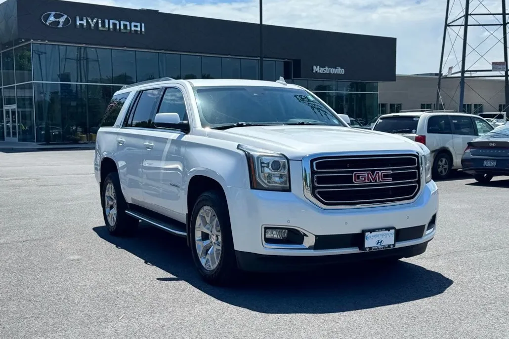 2018 Gmc Yukon SLT photo 1