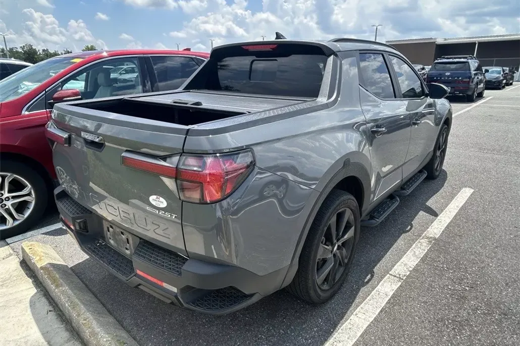 2023 Hyundai Santa Cruz Night photo 1