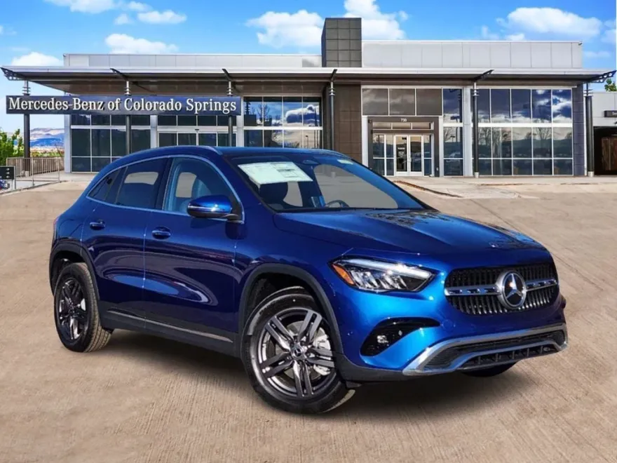 2025 Mercedes Benz GLA 250 4MATIC photo 1