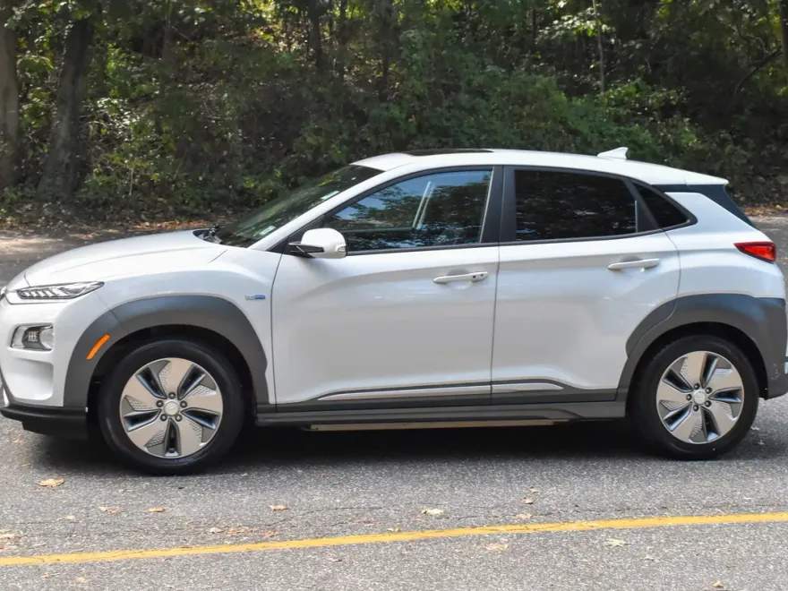 2019 Hyundai Kona Electric Limited photo 1