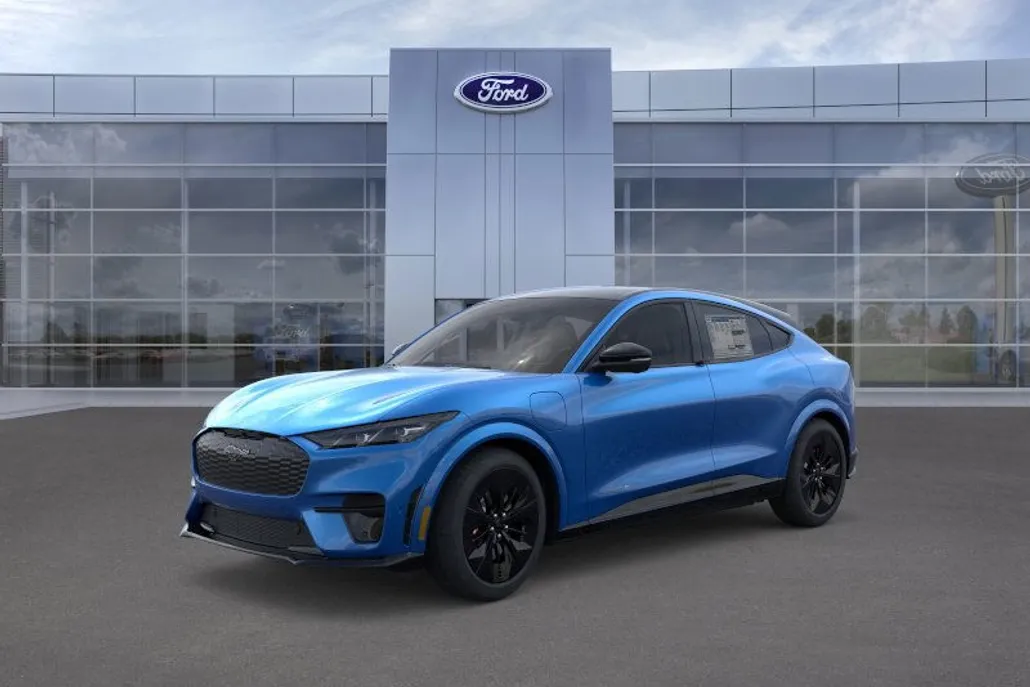 2025 Ford Mustang Mach-E GT photo 1