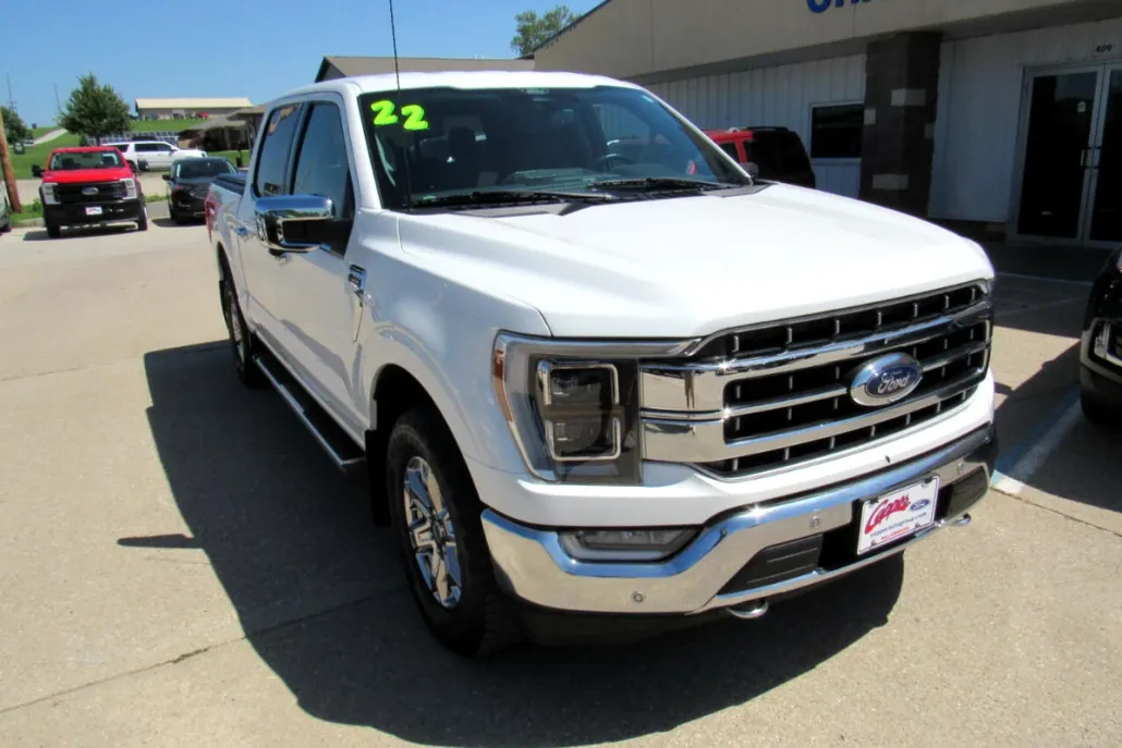 2022 Ford F-150 Lariat photo 1