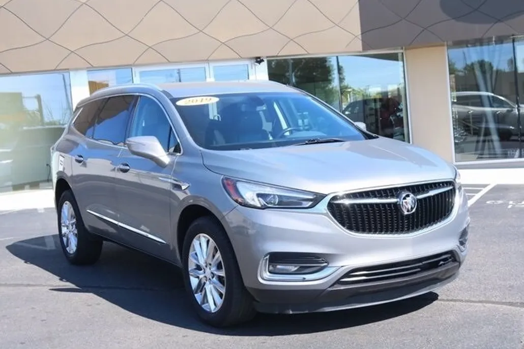 2019 Buick Enclave Essence photo 1