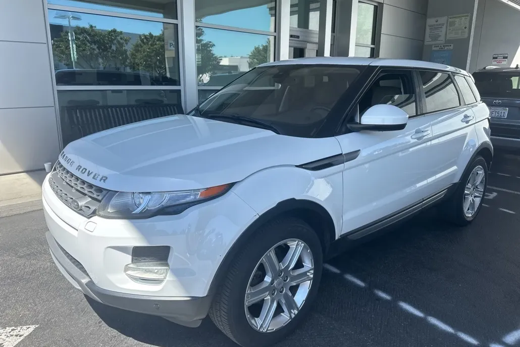 2015 Land Rover Range Rover Evoque Pure photo 1