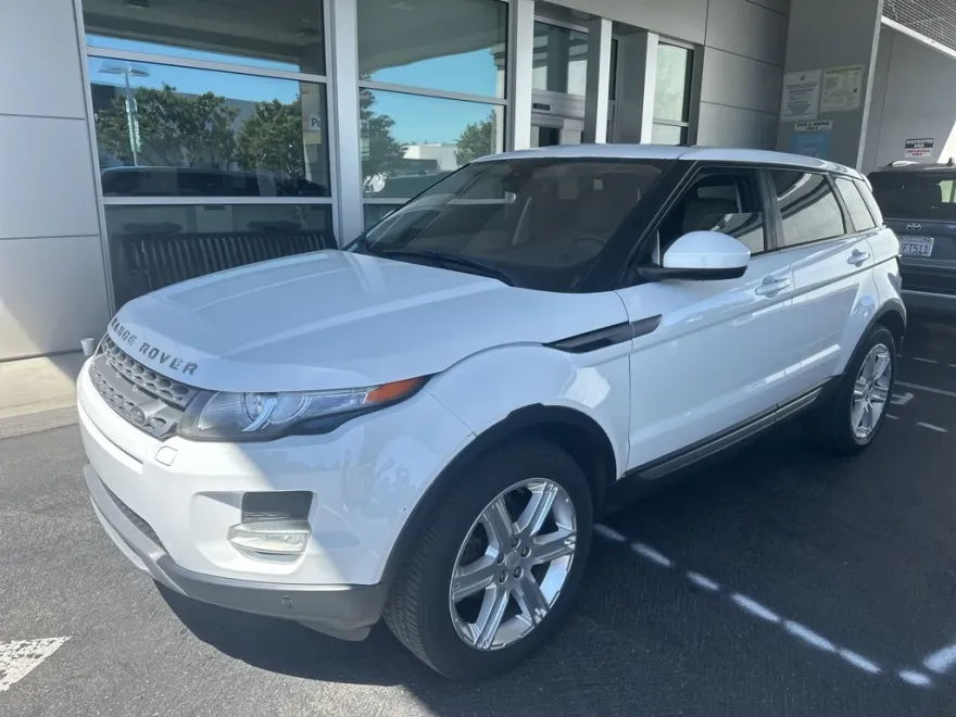 2015 Land Rover Range Rover Evoque Pure photo 1