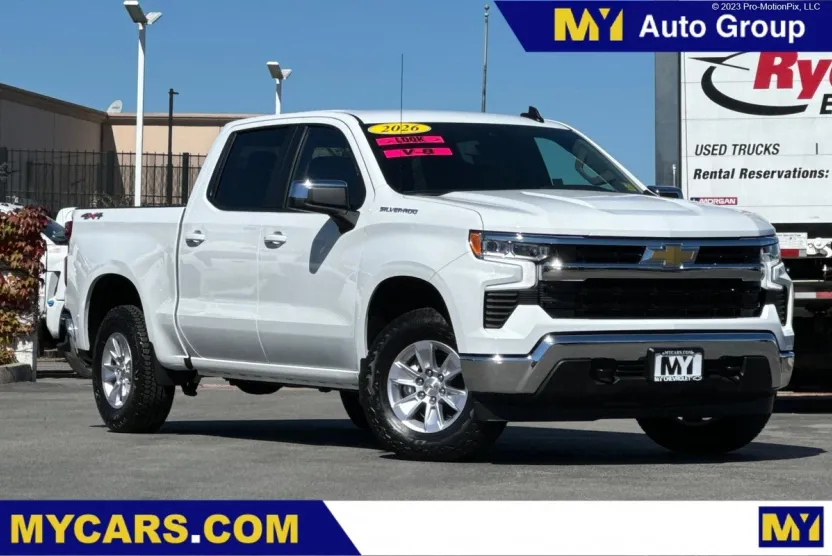 2026 Chevrolet Silverado 1500 LT photo 1