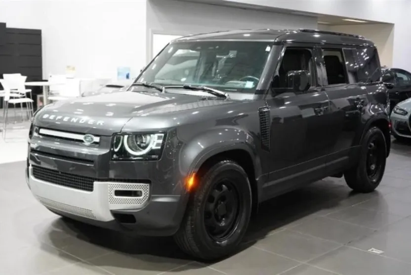 2023 Land Rover Defender S photo 1