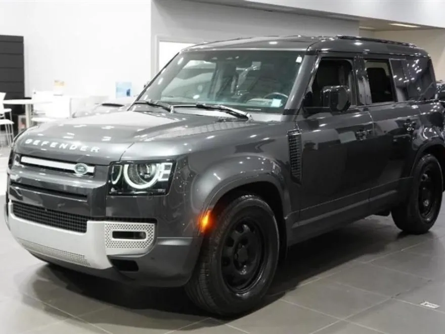 2023 Land Rover Defender S photo 1