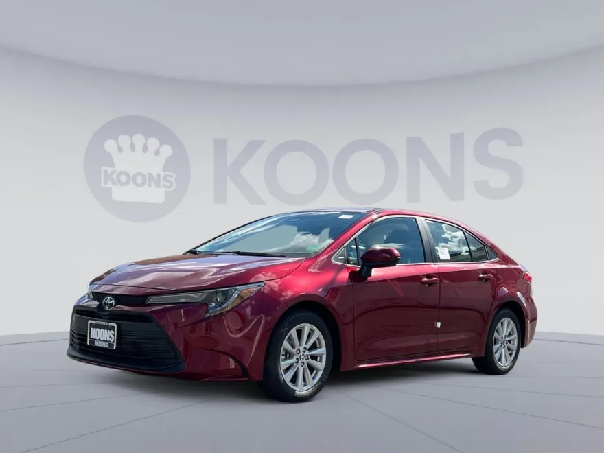 2026 Toyota Corolla LE photo 1