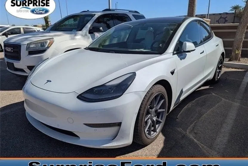 2021 Tesla Model 3 Long Range photo 1