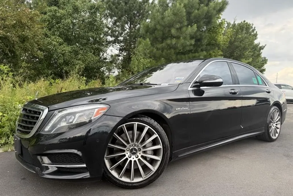 2015 Mercedes Benz S 550 photo 1